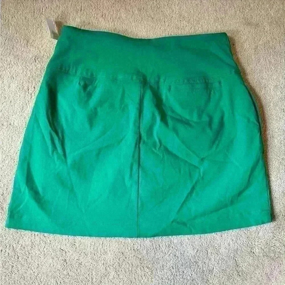 Lady Hagen Women's Tropical Palm Wrap 17'' Golf Skort size medium NWOT - Picture 7 of 9